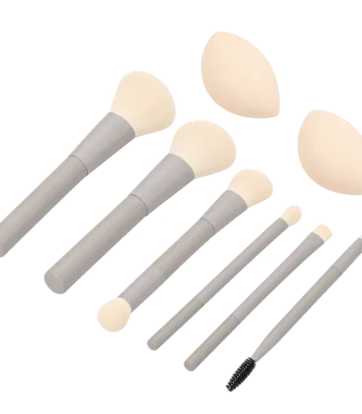 pinceaux et eponges du set pinceaux maquillage 8 pieces action