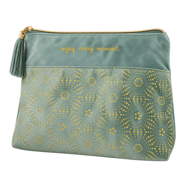 make - up bag